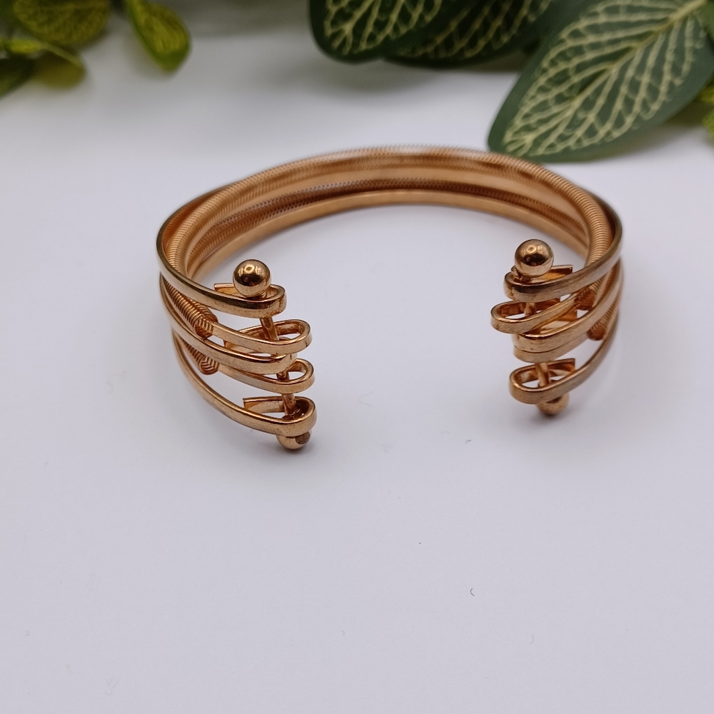 Cuff Bracelet - Picture 4 of 6